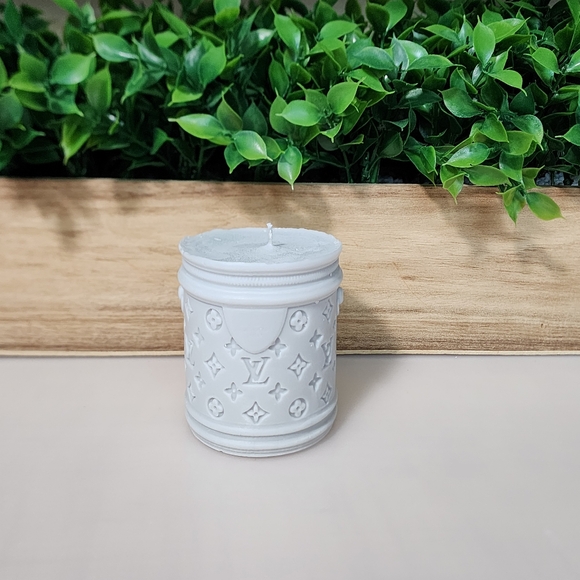 Candle - Picture 5 of 7